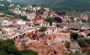 Terremoto de 7,1 graus de magnitude abala noroeste da China