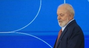 Lula sanciona Orçamento de 2024 com salário mínimo de R$ 1.412 e fundo eleitoral de R$ 4,9 bilhões