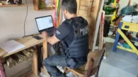 Durante a operação, um dispositivo eletrônico foi apreendido para apurar possíveis outros crimes
