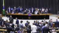 Também foi rejeitado veto sobre regras de registro de agrotóxicos; no total, foram derrubados 12 vetos presidenciais nesta terça-feira.