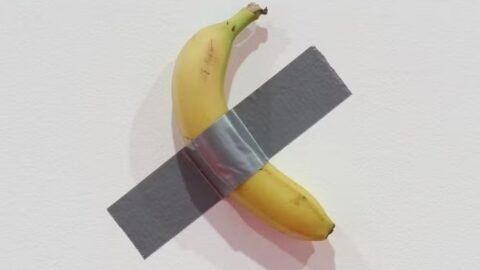 Obra com banana e fita adesiva avaliada em R$ 34 milhões é roubada novamente